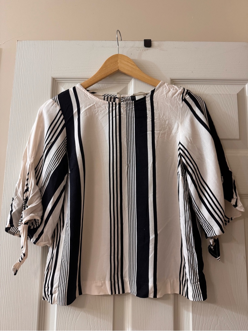 H&M Black and White Vertical Stripe Tie-Sleeve Blouse